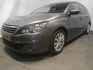 Peugeot 308 308 SW (L4/L9/LC/LJ/LR) Combi 5-drs 1.2 12V e-THP PureTech 110 (EB2DT(=
HNZ)) [81kW]  (03-2014/12-2021) picture 3