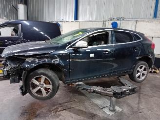 Uttjänta bilar auto Volvo V-40 V40 (MV) Hatchback 5-drs 1.6 D2 (D4162T) [84kW]  (03-2012/12-2016) 2013/9