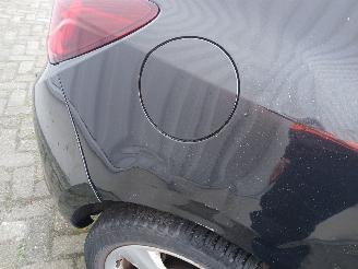 Opel Astra Astra J (PC6/PD6/PE6/PF6) Hatchback 5-drs 1.7 CDTi 16V EcoFLEX 130 (A1=
7DTE(Euro 5)) [96kW]  (07-2011/10-2015) picture 24