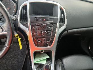 Opel Astra Astra J (PC6/PD6/PE6/PF6) Hatchback 5-drs 1.7 CDTi 16V EcoFLEX 130 (A1=
7DTE(Euro 5)) [96kW]  (07-2011/10-2015) picture 16