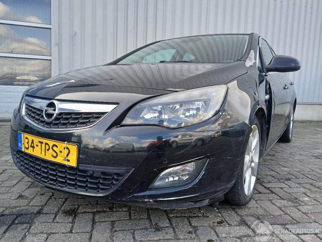 Opel Astra Astra J (PC6/PD6/PE6/PF6) Hatchback 5-drs 1.7 CDTi 16V EcoFLEX 130 (A1=
7DTE(Euro 5)) [96kW]  (07-2011/10-2015)