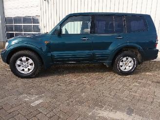 Mitsubishi Pajero Pajero Hardtop (V8/9) Terreinwagen 3.2 DI-D 16V (4M41) [121kW]  (04-20=
00/12-2006) picture 3