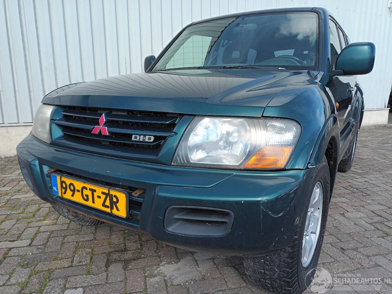 Mitsubishi Pajero Pajero Hardtop (V8/9) Terreinwagen 3.2 DI-D 16V (4M41) [121kW]  (04-20=
00/12-2006)