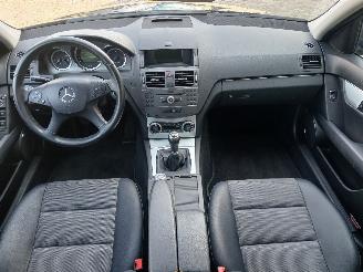 Mercedes C-klasse C Estate (S204) Combi 2.2 C-200 CDI 16V BlueEFFICIENCY (OM651.913) [10=
0kW]  (04-2010/...) picture 11