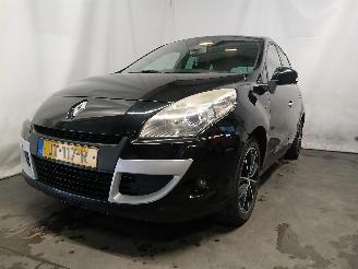 skadebil auto Renault Scenic Scénic III (JZ) MPV 1.5 dCi 110 (K9K-837(K9K-N8)) [81kW]  (04-2009/0=
9-2016) 2011/11