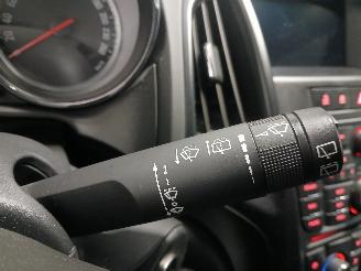 Opel Astra Astra J Sports Tourer (PD8/PE8/PF8) Combi 1.4 Turbo 16V (A14NEL(Euro 5=
)) [88kW]  (10-2010/10-2015) picture 15