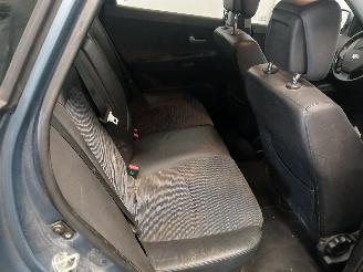 Kia Cee d Cee'd Sporty Wagon (EDF) Combi 1.4 16V (G4FA) [80kW]  (09-2007/12-2012=
) picture 10