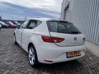Seat Leon Leon (5FB) Hatchback 5-drs 1.6 TDI 16V (CLHB(Euro 5)) [66kW]  (11-2012=
/08-2018) picture 5