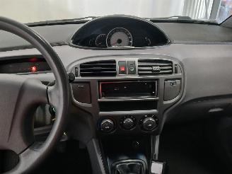 Hyundai Matrix Matrix Hatchback 1.6 16V (G4ED) [76kW]  (06-2001/04-2010) picture 17