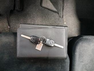 Honda Fr-v FR-V (BE) MPV 1.7 16V (D17A2) [92kW]  (02-2005/12-2006) picture 20