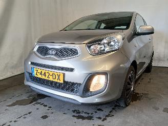 Auto incidentate Kia Picanto Picanto (TA) Hatchback 1.0 12V (G3LA) [51kW]  (05-2011/06-2017) 2012/6
