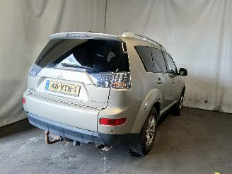 Mitsubishi Outlander Outlander (CW) SUV 2.4 16V Mivec 4x2 (4B12) [125kW]  (11-2006/11-2012)= picture 5