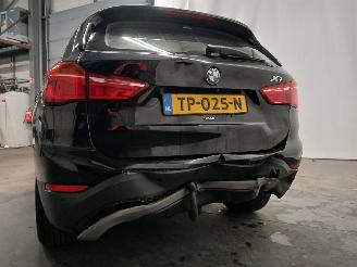 BMW X1 X1 (F48) SUV sDrive 18i 1.5 12V TwinPower Turbo (B38-A15A) [103kW]  (0=
7-2017/06-2022) picture 5