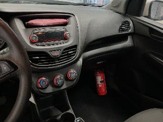 Opel Karl Karl Hatchback 5-drs 1.0 12V (B10XE(Euro 6)) [55kW]  (01-2015/03-2019)= picture 16