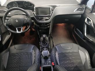 Peugeot 2008 2008 (CU) MPV 1.2 12V e-THP PureTech 110 (EB2DT(HNZ)) [81kW]  (01-2015=
/12-2019) picture 11