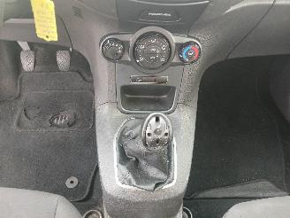 Ford Fiesta Fiesta 6 (JA8) Hatchback 1.0 Ti-VCT 12V 65 (XMJA(Euro 5)) [48kW]  (01-=
2013/06-2017) picture 18