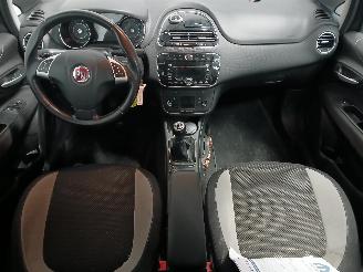 Fiat Punto Punto III (199) Hatchback 0.9 TwinAir (312.A.2000) [63kW]  (03-2012/..=
=2E) picture 10