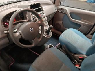 Fiat Panda Panda (169) Hatchback 1.2 Fire (188.A.4000) [44kW]  (09-2003/12-2009) picture 12