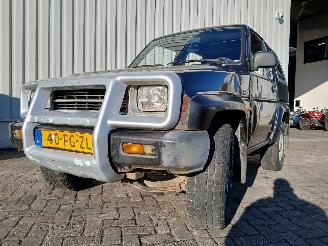 škoda osobní automobily Daihatsu Feroza Feroza Soft Top (F300) Terreinwagen 1.6 DX,EL,SE 16V (HD-E) [70kW]  (1=
0-1988/12-1997) 1993/7