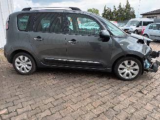Citroën C3 C3 Picasso (SH) MPV 1.6 16V VTI 120 (EP6C(5FS)) [88kW]  (02-2009/10-20=
17) picture 7