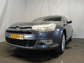 uszkodzony samochody osobowe Citroën C5 C5 III Berline (RD) Hatchback 3.0 V6 24V (ES9A(XFV)) [155kW]  (02-2008=
/12-2010) 2008/8