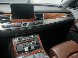 Audi A8 A8 (D4) Sedan 4.2 V8 40V FSI Quattro (CDRA) [273kW]  (11-2009/12-2012)= picture 19