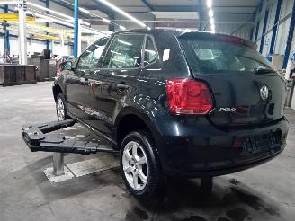 Volkswagen Polo Polo V (6R) Hatchback 1.2 12V BlueMotion Technology (CGPA(Euro 5)) [51=
kW]  (06-2009/05-2014) picture 4