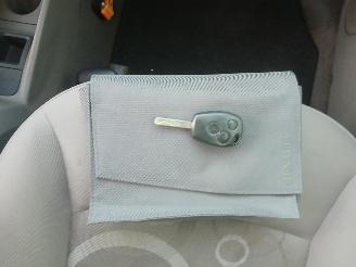 Renault Kangoo Kangoo/Grand Kangoo (KW) MPV 1.6 16V (K4M-830(K4M-G8)) [78kW]  (02-200=
8/...) picture 18