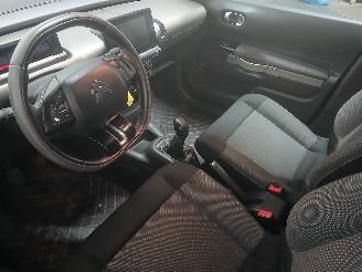 Citroën C4 C4 Cactus (0B/0P) Hatchback 5-drs 1.2 PureTech 82 12V (EB2F(HMZ)) [60k=
W]  (09-2014/...) picture 12