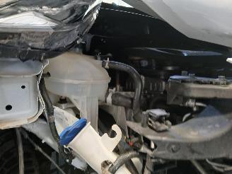 Hyundai Kona Kona (OS) SUV 1.0 T-GDI 12V (G3LC) [88kW]  (07-2017/04-2023) picture 24