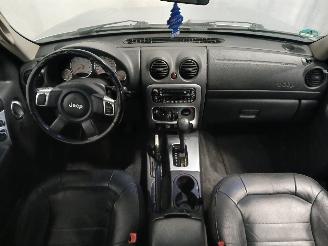 Jeep Cherokee Cherokee/Liberty (KJ) Terreinwagen 3.7 V6 24V (EKG) [155kW]  (09-2001/=
01-2008) picture 13