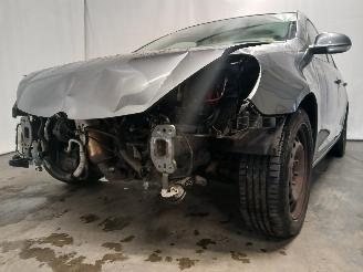 krockskadad bil auto Volkswagen Golf Golf VI (5K1) Hatchback 1.2 TSI BlueMotion (CBZB) [77kW]  (11-2008/11-=
2012) 2011/9