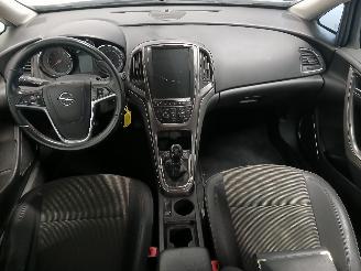 Opel Astra Astra J (PC6/PD6/PE6/PF6) Hatchback 5-drs 1.4 16V ecoFLEX (A14XER(Euro=
 5)) [74kW]  (12-2009/10-2015) picture 11