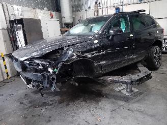 Uttjänta bilar auto Volvo Xc-60 XC60 II (UZ) SUV 2.0 T6 16V Plug-in Hybrid AWD (B4204T46) [250kW]  (04=
-2021/...) 2021