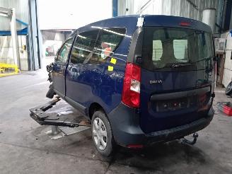 Dacia Dokker Dokker (0S) MPV 1.2 TCE 16V (H5F-410(H5F-F4)) [85kW]  (07-2015/12-2021=
) picture 4