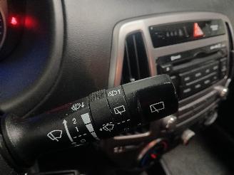 Hyundai I-20 i20 Hatchback 1.2i 16V (G4LA) [63kW]  (03-2012/12-2015) picture 14