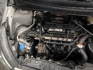 Hyundai I-20 i20 Hatchback 1.2i 16V (G4LA) [63kW]  (03-2012/12-2015) picture 20