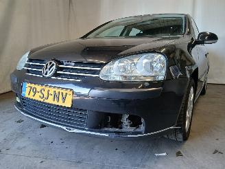 Damaged car Volkswagen Golf Golf V (1K1) Hatchback 1.6 FSI 16V (BLF(Euro 4)) [85kW]  (10-2003/07-2=
008) 2006/1