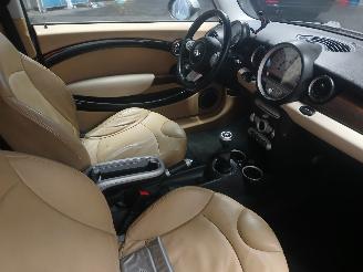 Mini Clubman Clubman (R55) Combi 1.6 16V Cooper (N12-B16A) [88kW]  (10-2007/12-2013=
) picture 7