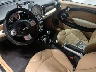 Mini Clubman Clubman (R55) Combi 1.6 16V Cooper (N12-B16A) [88kW]  (10-2007/12-2013=
) picture 10