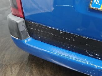 Peugeot Partner Partner Combispace MPV 1.6 16V (TU5JP4(NFU)) [80kW]  (07-2001/03-2008)= picture 19