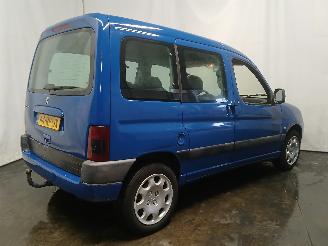 Peugeot Partner Partner Combispace MPV 1.6 16V (TU5JP4(NFU)) [80kW]  (07-2001/03-2008)= picture 6