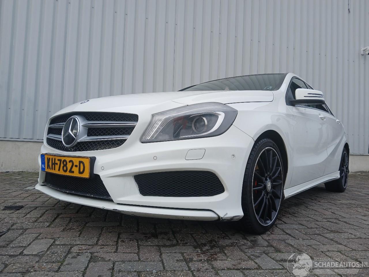 Mercedes A-klasse A (W176) Hatchback 1.8 A-180 CDI 16V (OM651.901(Euro 5)) [80kW]  (06-2=
012/10-2014)