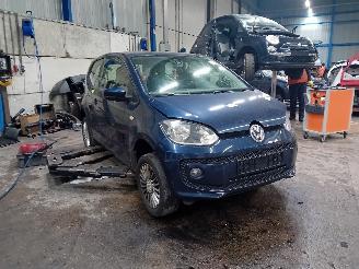 Volkswagen Up! Up! (121) Hatchback 1.0 12V 60 (CHYE) [44kW]  (08-2011/08-2020) picture 2