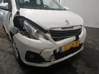 Peugeot 108 108 Hatchback 1.0 12V (1KRFE(CFB)) [51kW]  (05-2014/...) picture 22