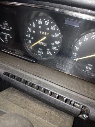 Rover P6 2000-3500 (P6) Sedan 3500 S (451) [135kW]  (04-1968/05-1976) picture 2