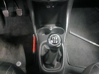 Peugeot 108 108 Hatchback 1.0 12V VVT-i (1KRFE(CFB)) [53kW]  (05-2018/...) picture 15