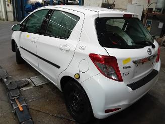 Toyota Yaris Yaris III (P13) Hatchback 1.0 12V VVT-i (1KR-FE) [51kW]  (12-2010/09-2=
020) picture 4