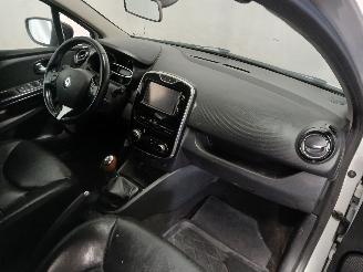 Renault Clio Clio IV Estate/Grandtour (7R) Combi 5-drs 1.5 Energy dCi 90 FAP (K9K-6=
08(K9K-B6)) [66kW]  (11-2012/08-2021) picture 8