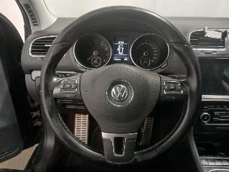 Volkswagen Golf Golf VI (5K1) Hatchback 1.2 TSI BlueMotion (CBZB) [77kW]  (11-2008/11-=
2012) picture 13